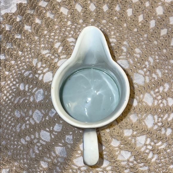 Vintage porcelain Blue and White Creamer jug. - Picture 5 of 5